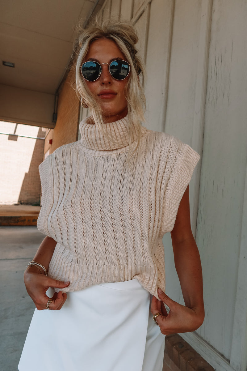 Sleeveless Sweater Vest - Cream