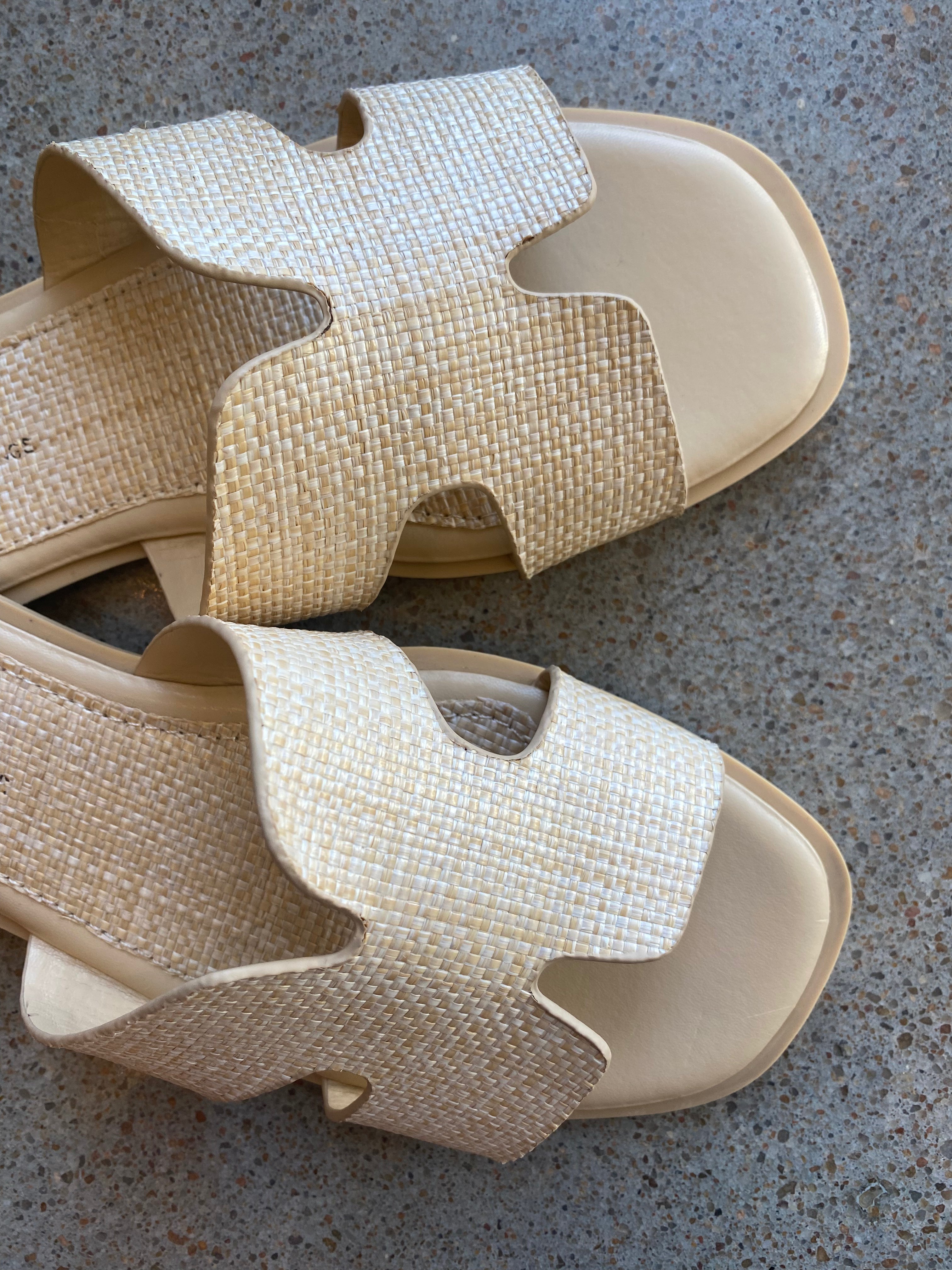 Palms Raffia Sandal