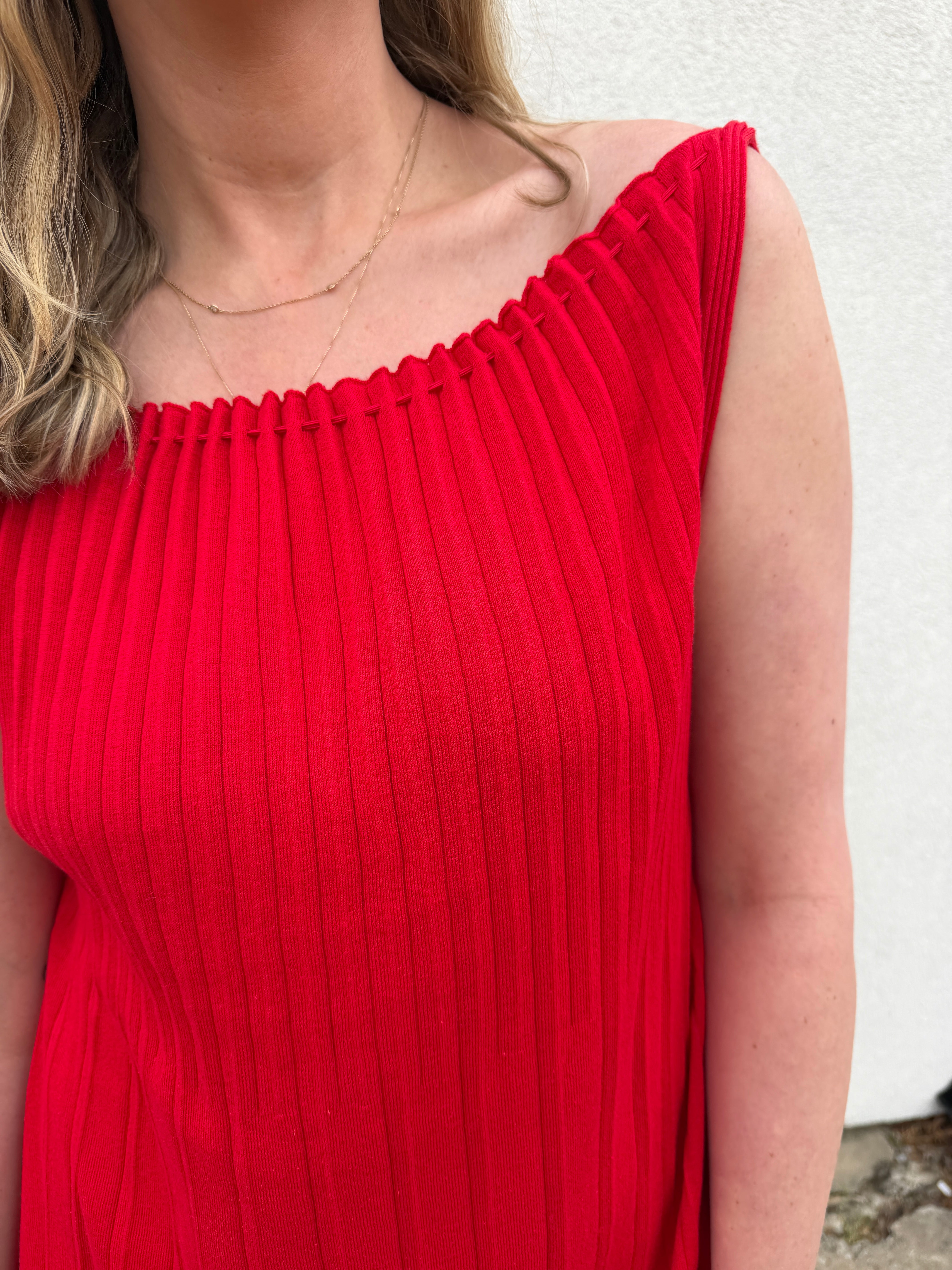 Jiji William Dress in Rouge