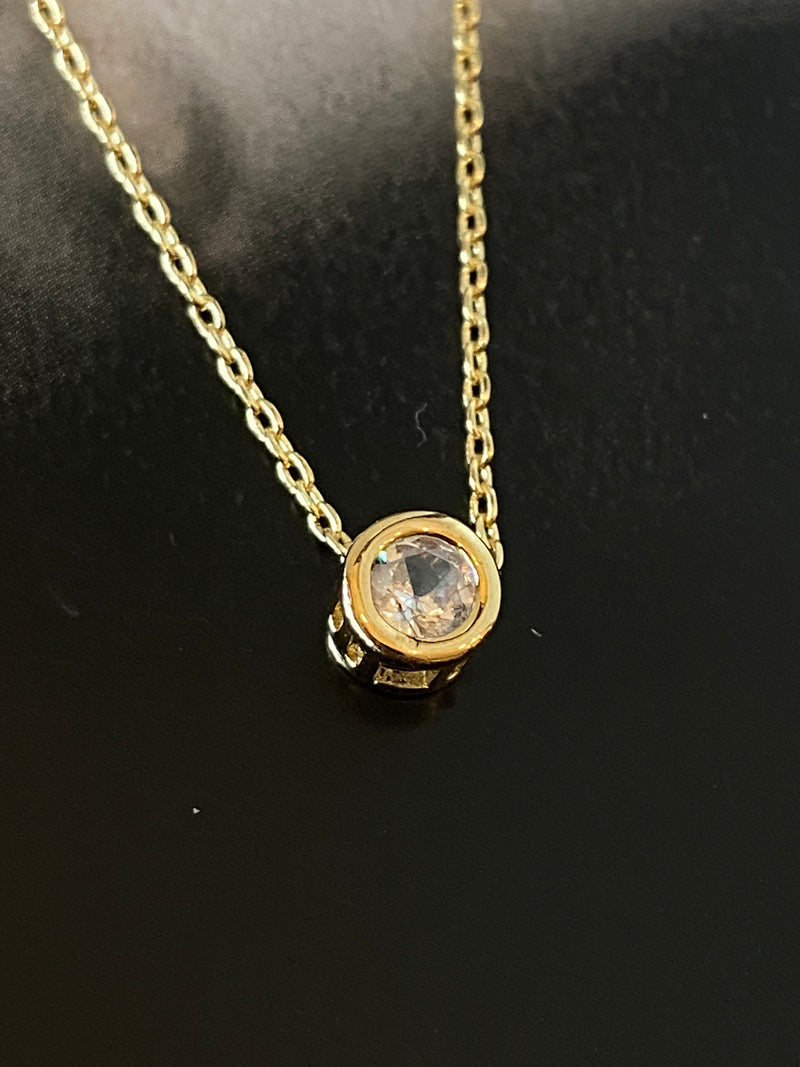 Round Gem Necklace