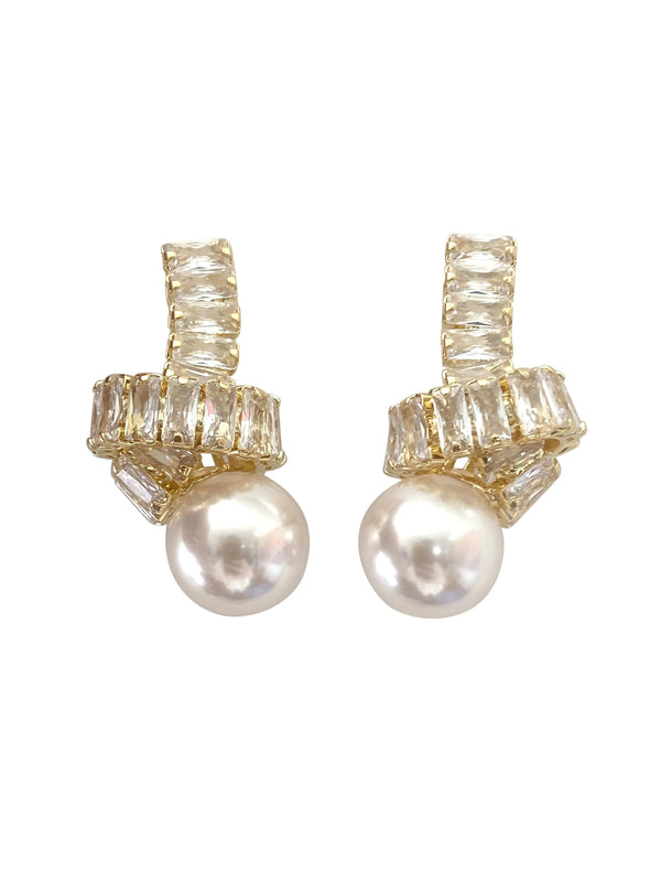 Gemelli Gold Pearl Twist Earring