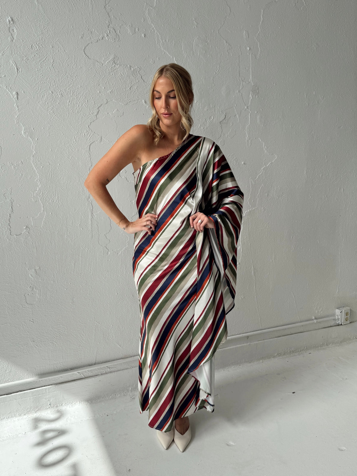 Dani Diagonal Caftan Maxi Dress