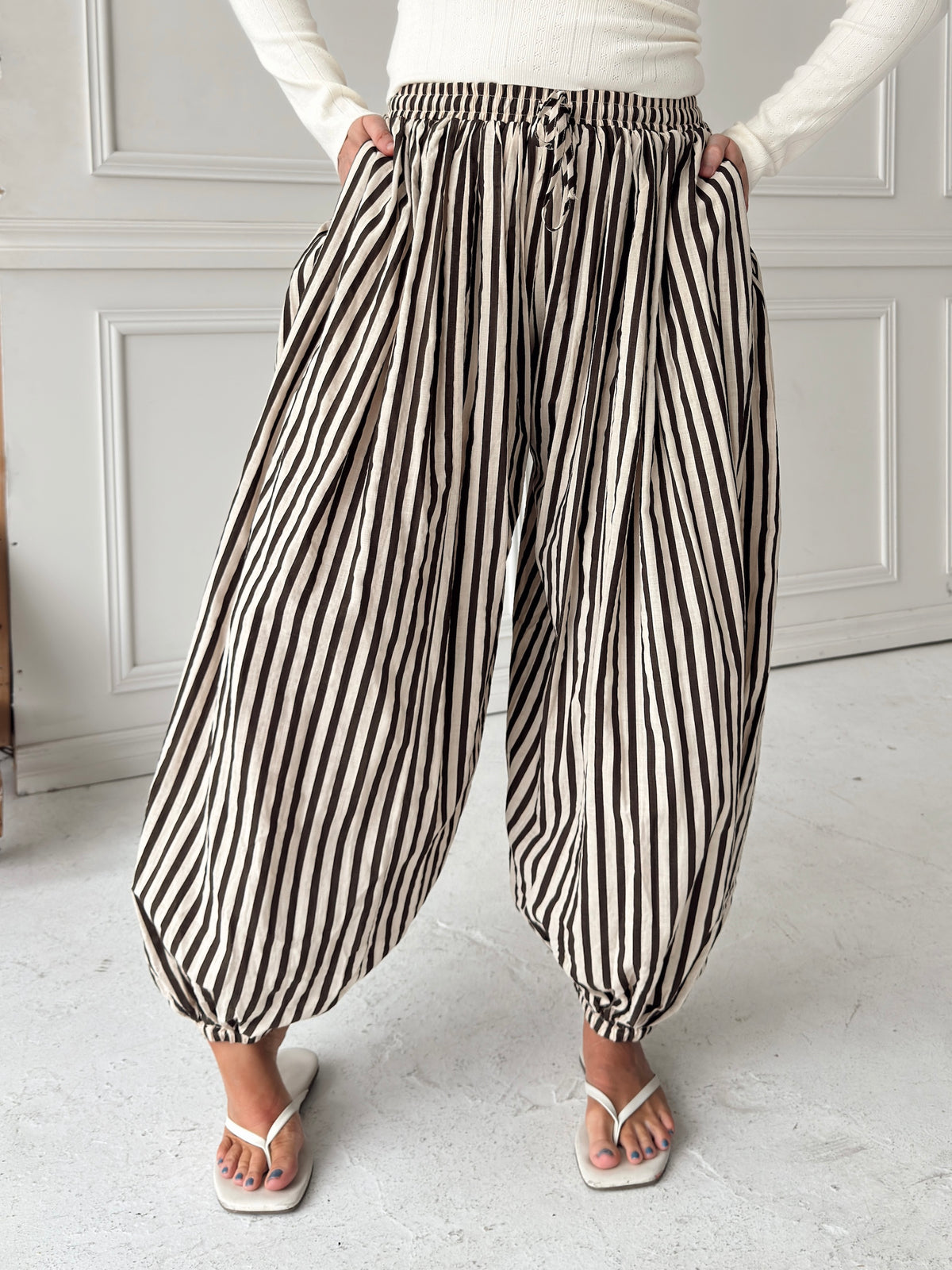 Michaela Stripe Balloon Pant - Brown