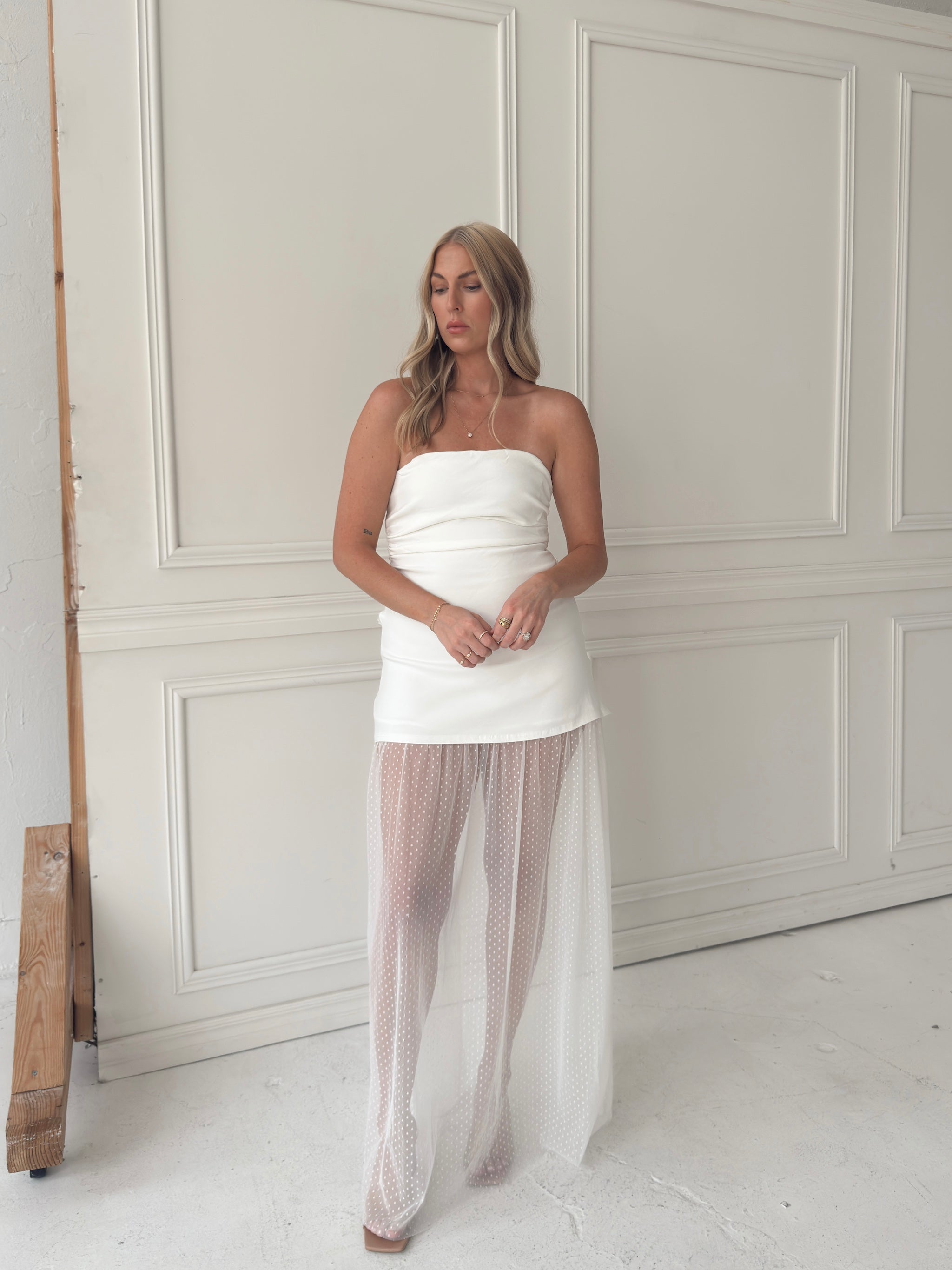 Melissa Strapless Mesh Maxi Dress - White