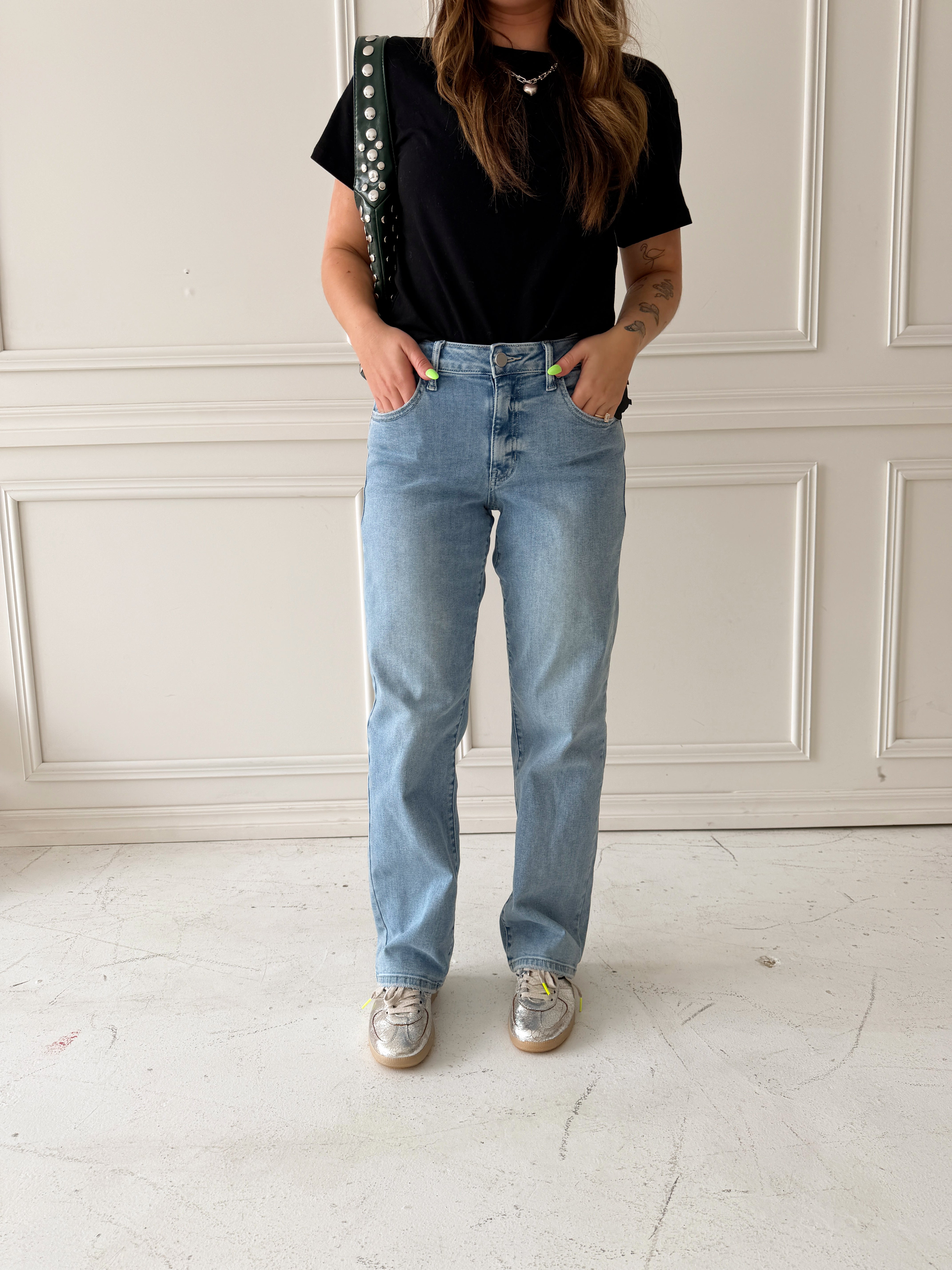 Jess Bowed Straight Leg Denim