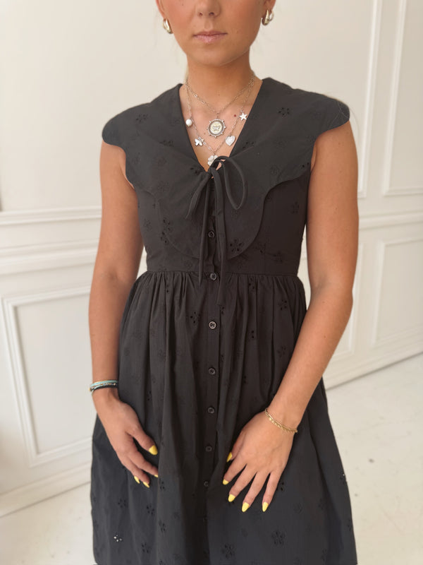 Black Scallop Collared Dress