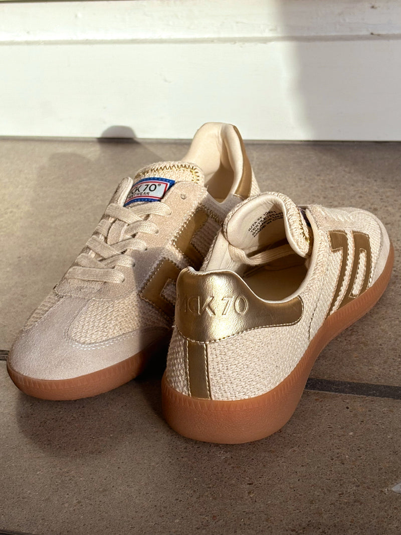 Back 70 Iuta Gold Sneaker