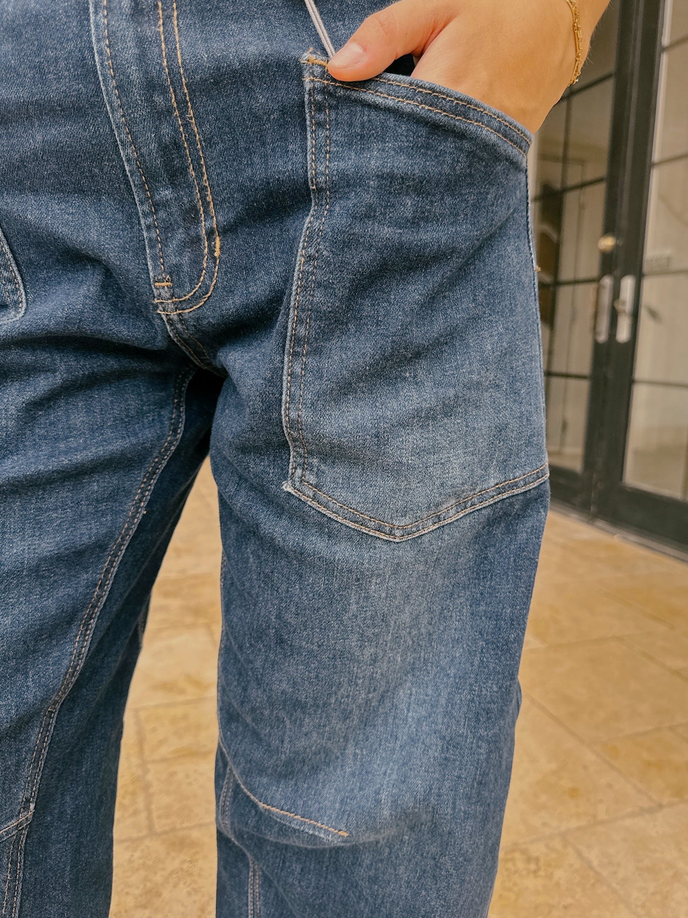 Patch Pocket Dark Barrel Jean