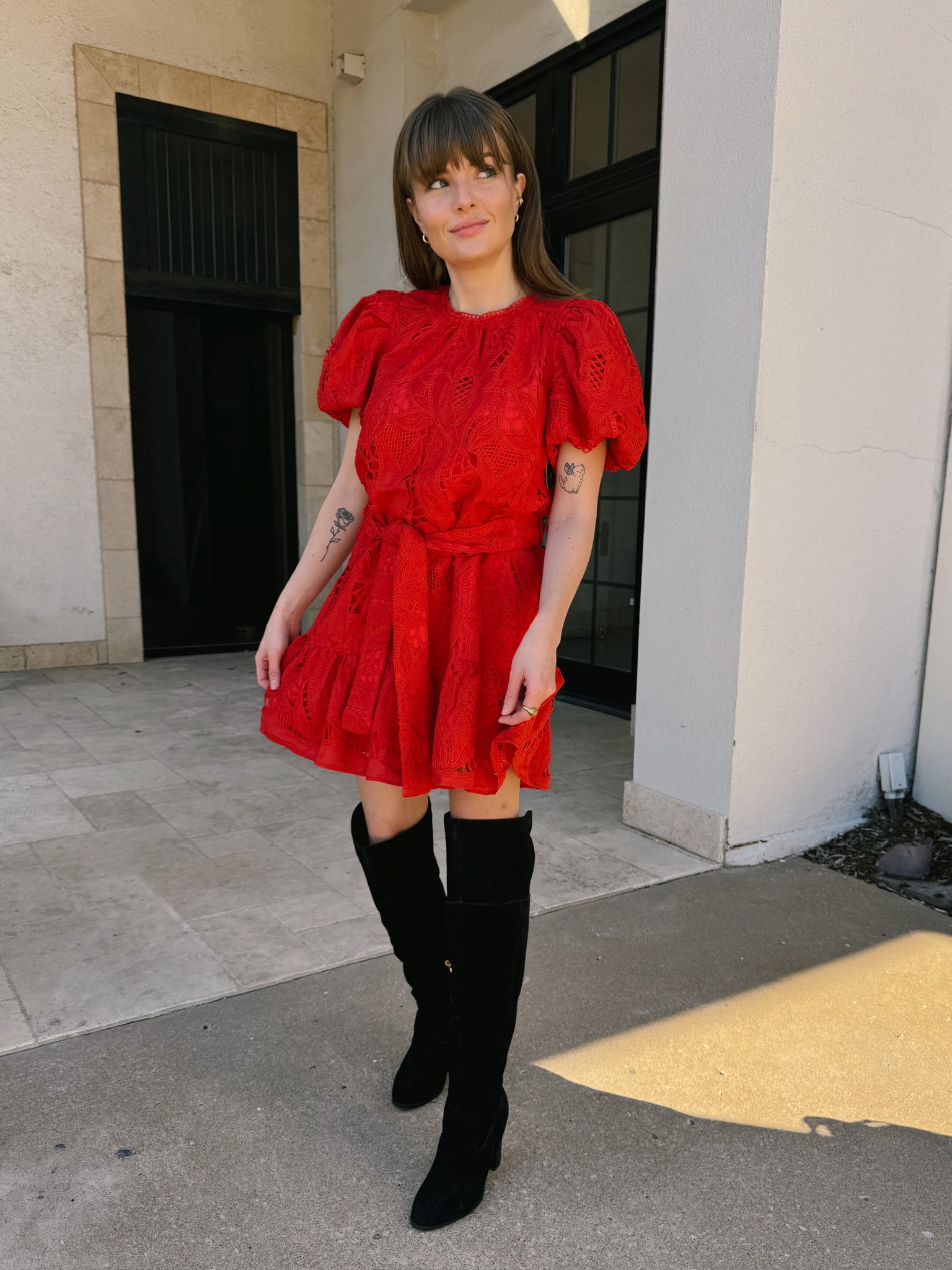 dRA Thea Dress - Romance Red