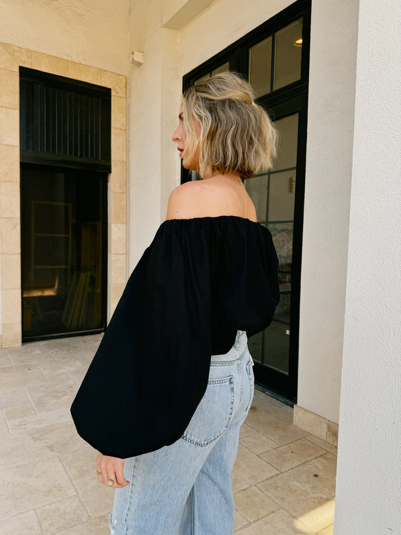 On the Horizon Poplin Top