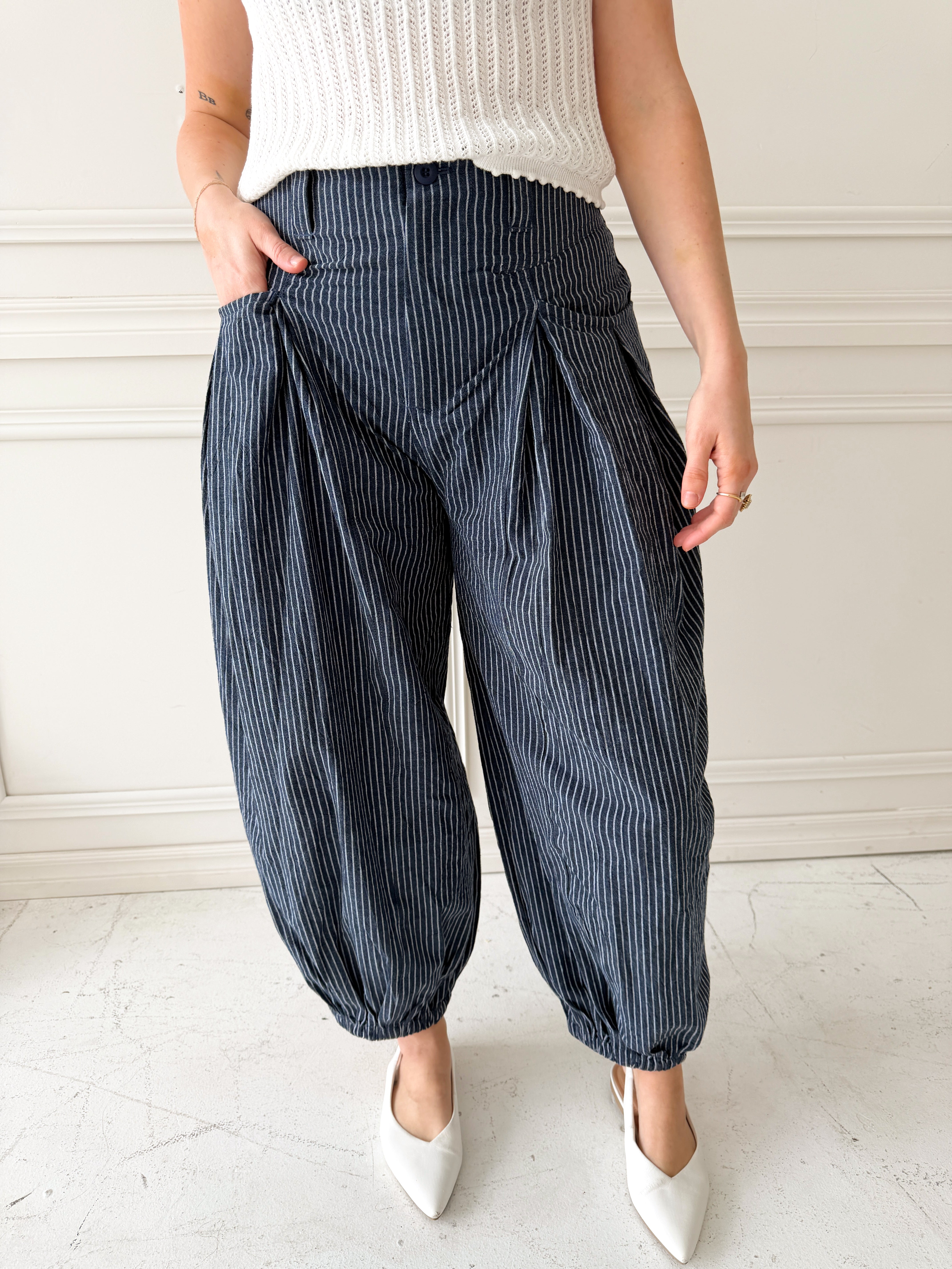 Sidney Stripe Balloon Pant