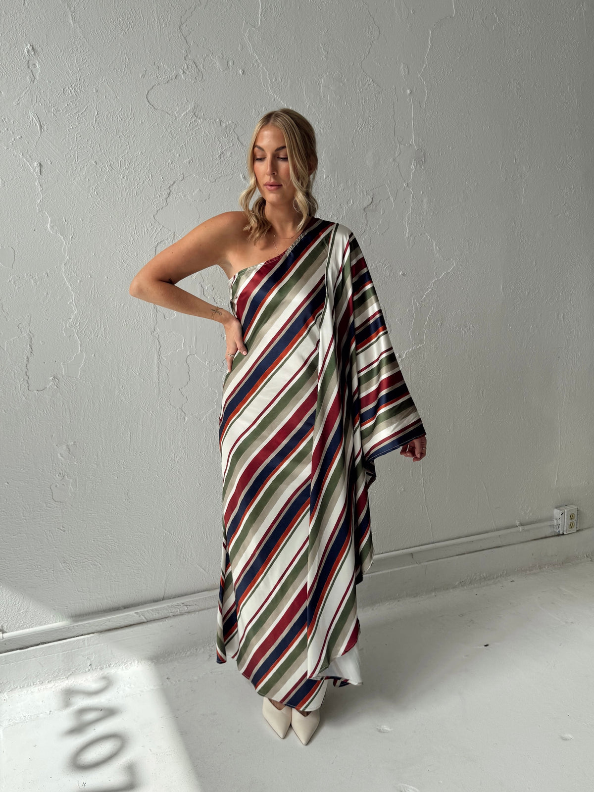 Dani Diagonal Caftan Maxi Dress