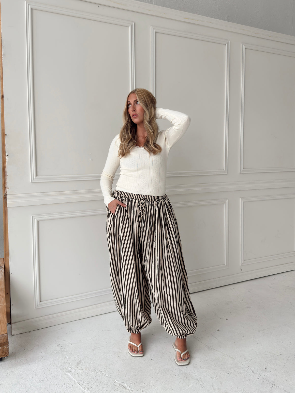 Michaela Stripe Balloon Pant - Brown