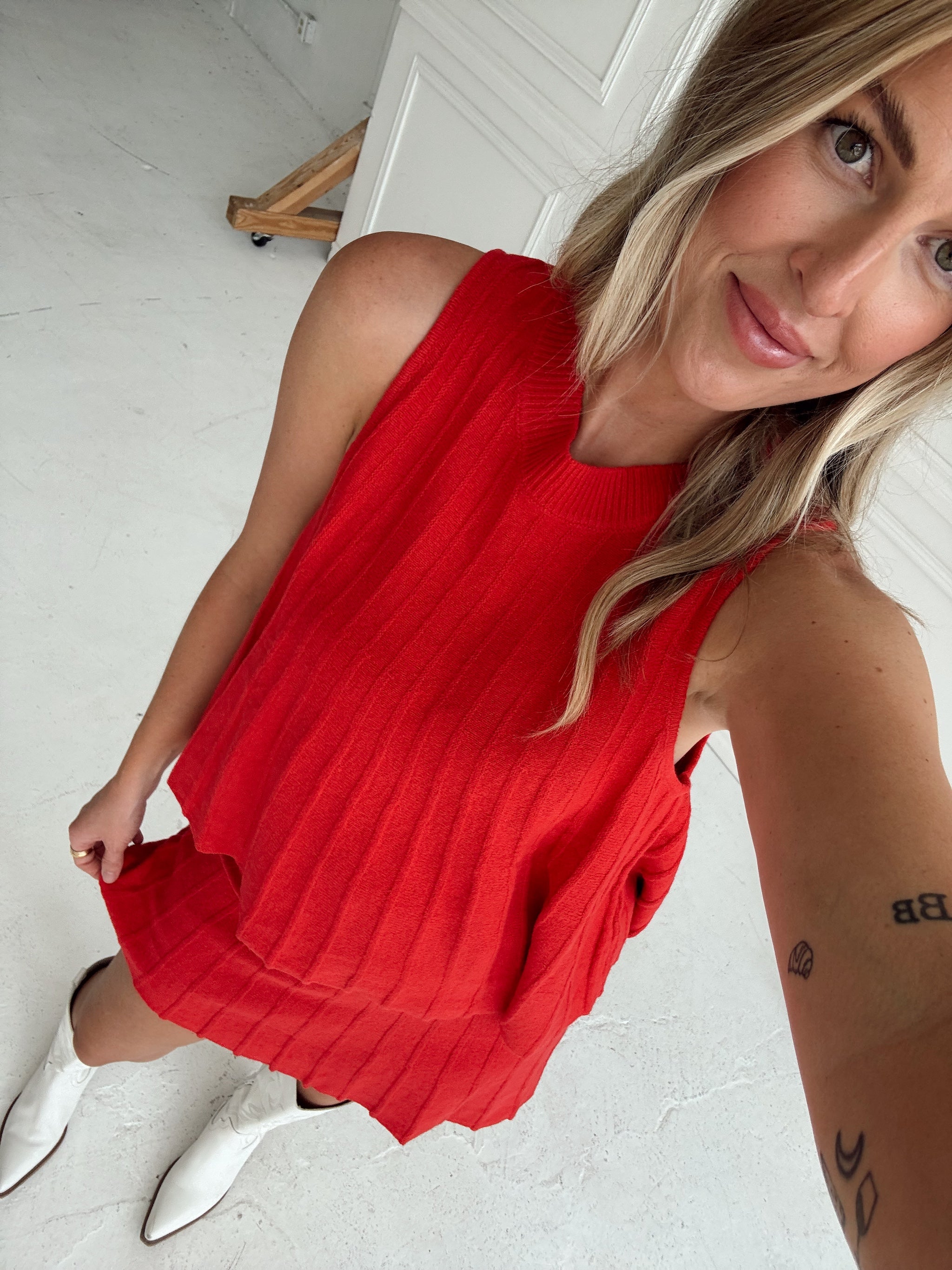 Rylan Ribbed Sweater A-line Mini Skirt With Flared Hem - Red