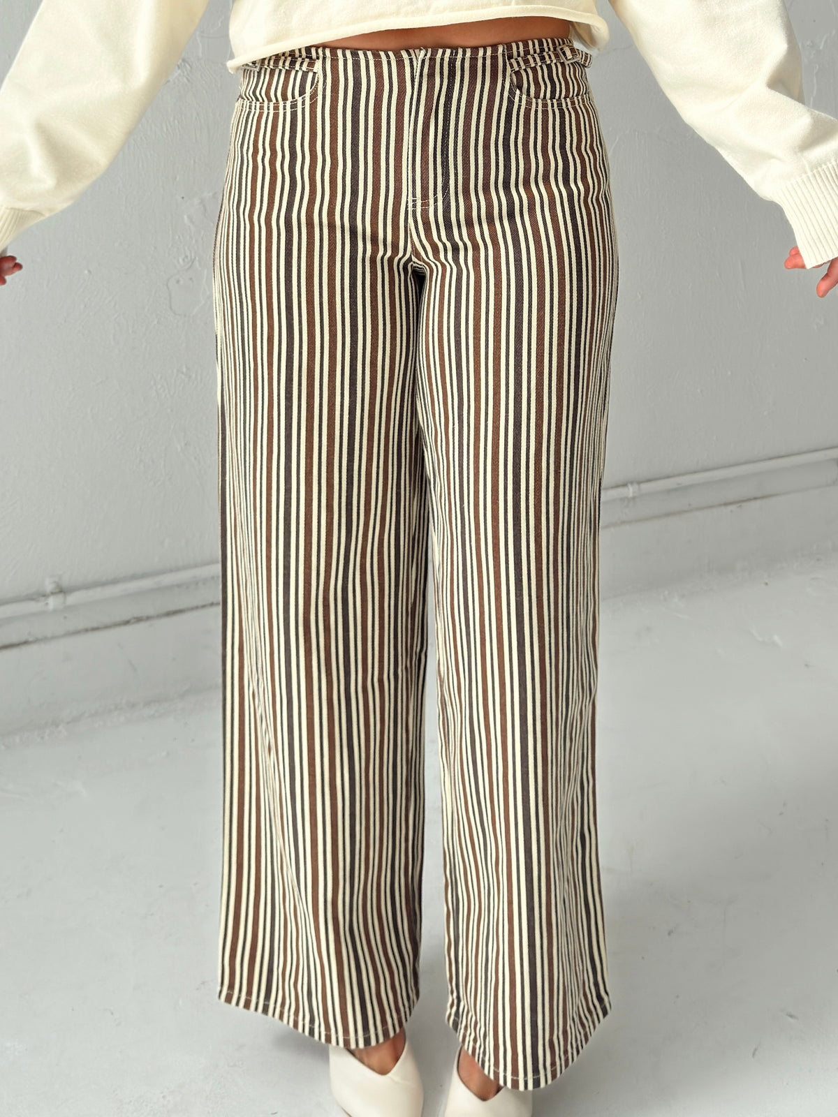 Britt Low Rise Buckle Stripe Pants