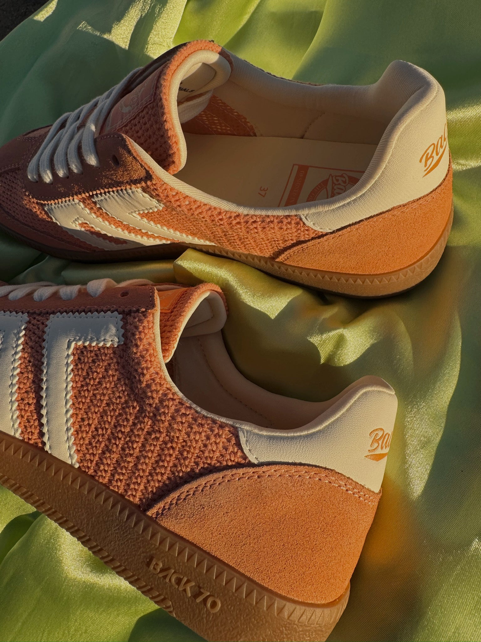 Back 70 Ghost - Peach