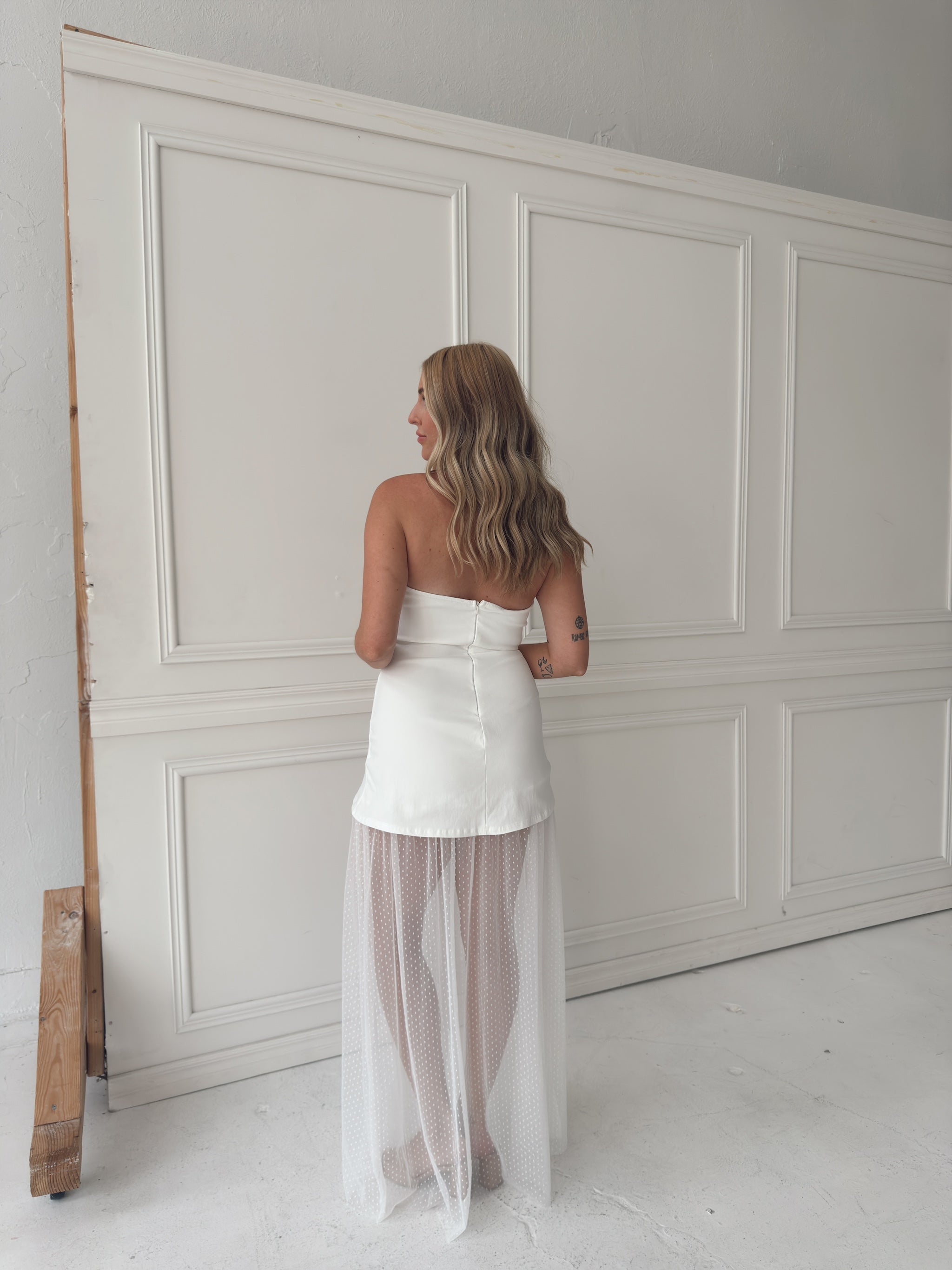 Melissa Strapless Mesh Maxi Dress - White