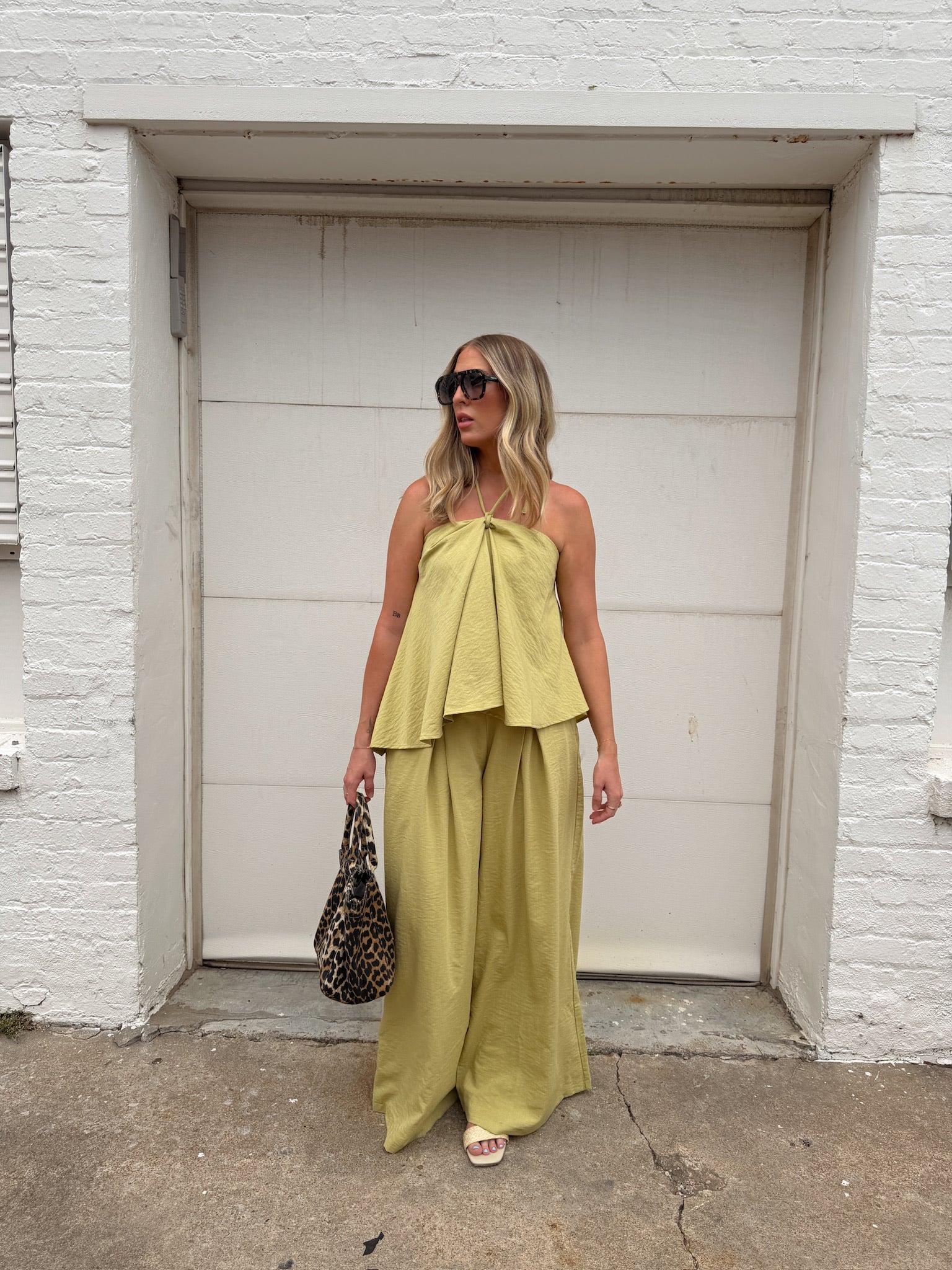 Bri Avocado Flowy Pant