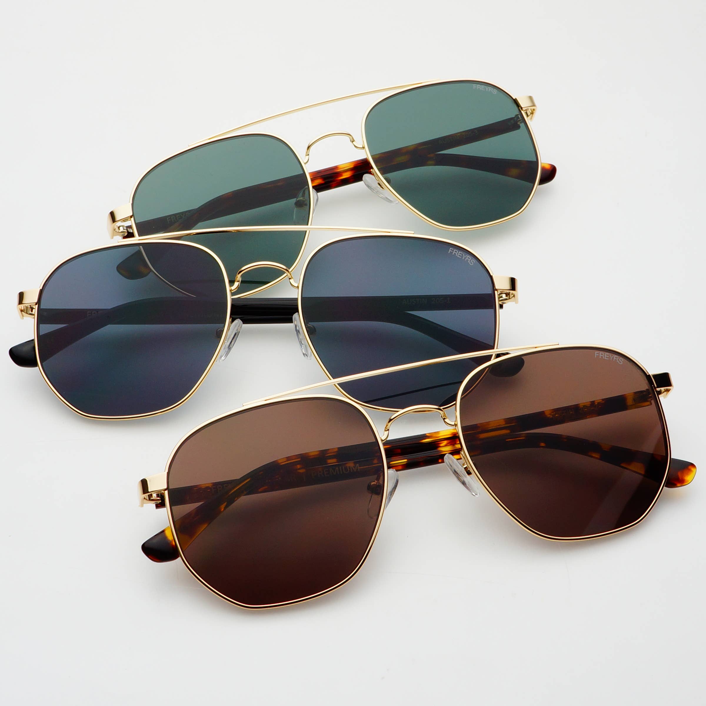 Austin Unisex Sunglasses : Gold / Brown