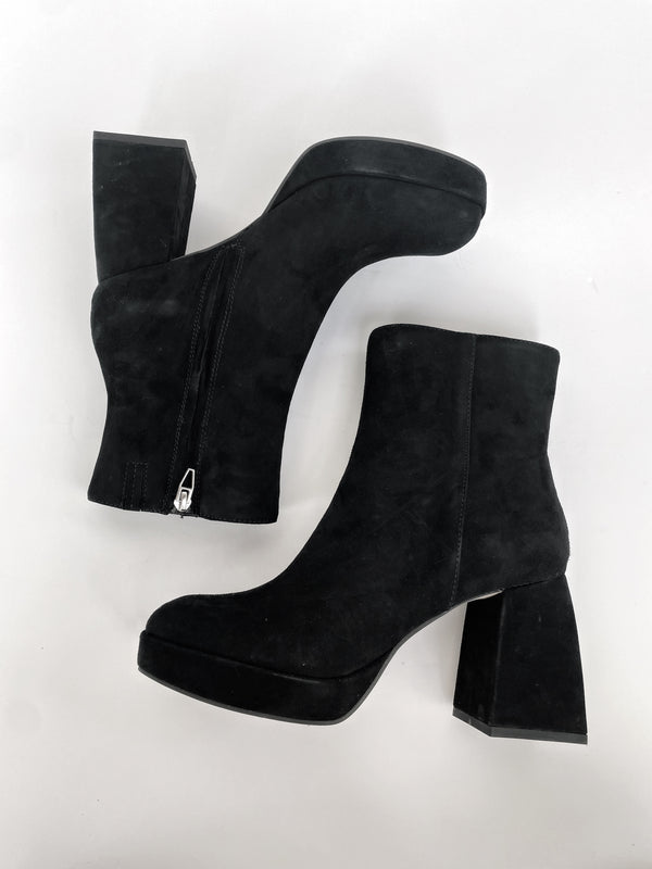 Dolce Vita Ulyses Boot in Black Suede