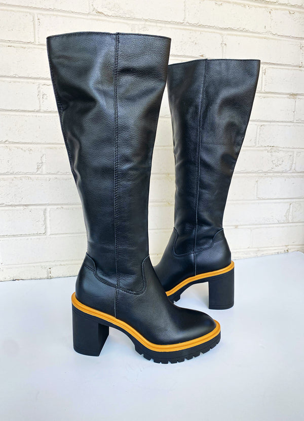 Dolce Vita Corry H20 Boots in Onyx Leather