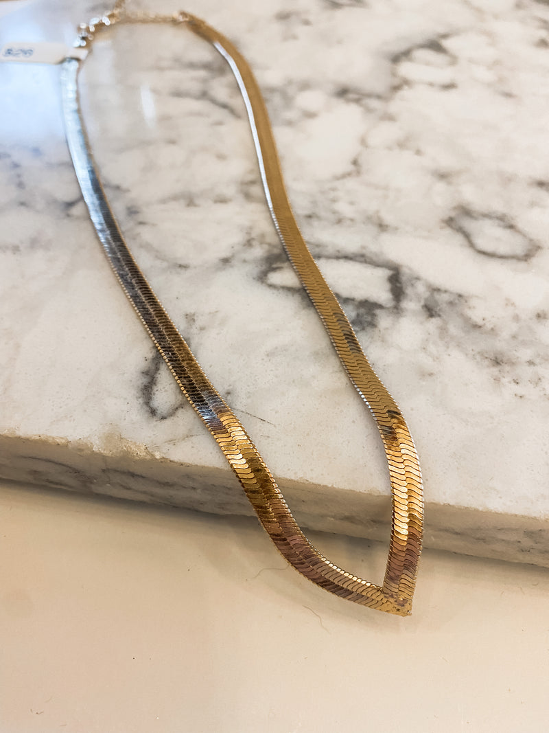Pointed Herringbone Necklace