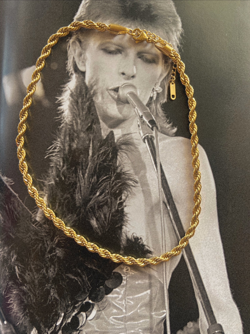 Twisted Chain Necklace